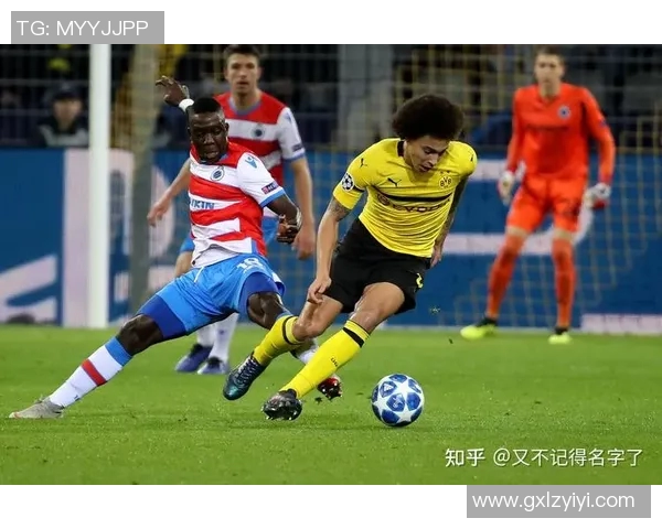 埃因霍温与里斯本竞技的激烈对决谁能笑到最后分析比赛前景与战术布局