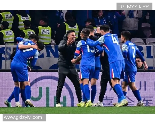 不来悔在对阵沙尔克的比赛中展现出色表现引发球迷热议