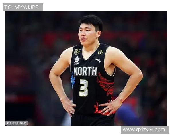 李根的篮球之路：从青涩少年到职业球员的奋斗历程与心路历程